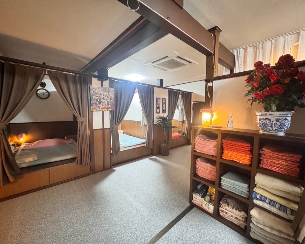 茨城県水戸市大工町のタイ古式マッサージ・ガムライグンの2階施術室